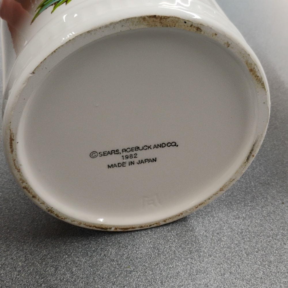 Merry Mushroom Canister Set Sears, Roebuck & Co. - Picture 7 of 9